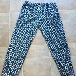 Turnover summer blue and white floral pants